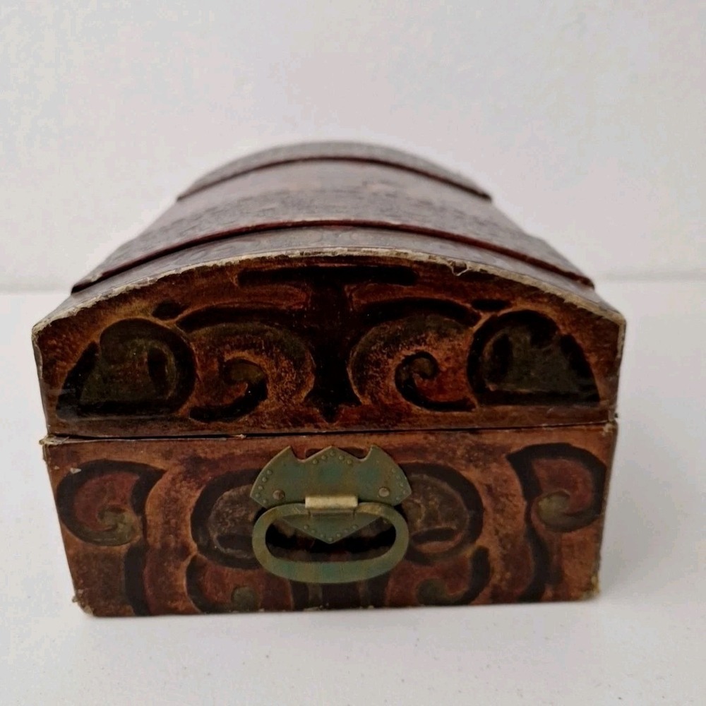 Vintage 1940s Toy Pirate Treasure Chest‎ with Caribbean Map Inside Lid  12.5" - Picture 16 of 16